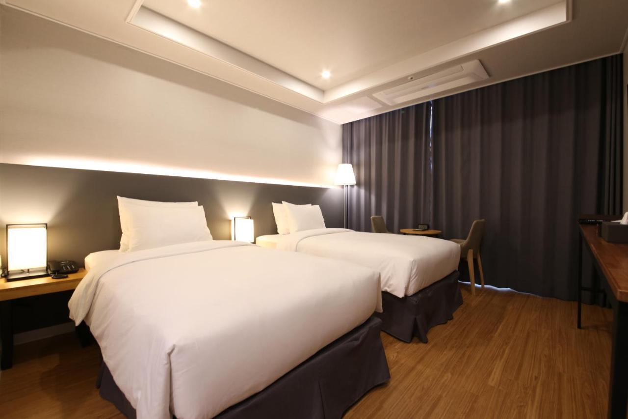 The Mains Hotel Cheonan Exterior photo